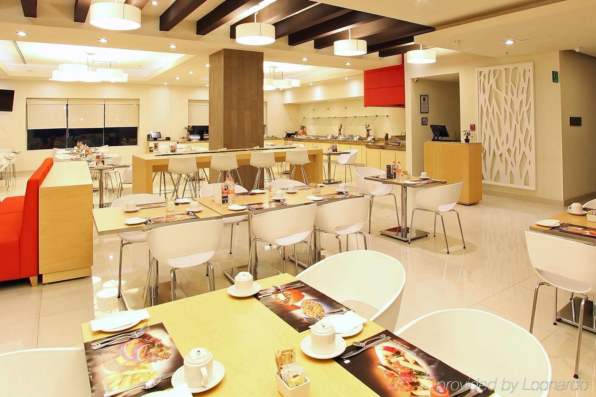Fiesta Inn Coatzacoalcos Exterior foto